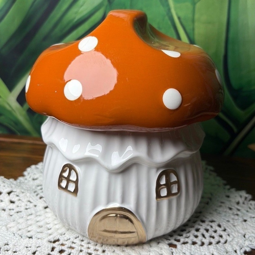 Crescent Enterprise Orange Mushroom House Jar Cottagecore Fairycore Earthenware